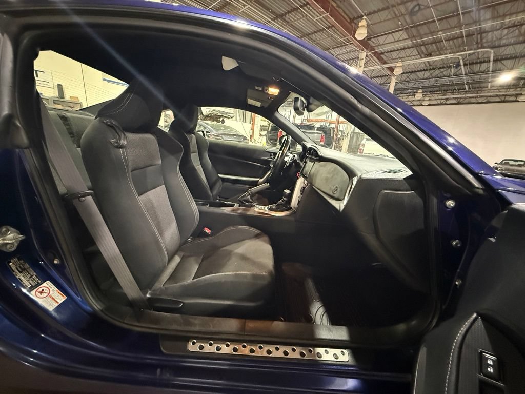 Used 2019 Toyota 86 RWD image 19