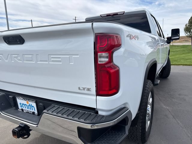 Certified 2022 Chevrolet Silverado 3500 LTZ w/ LTZ Convenience Package AWD/4WD image 27