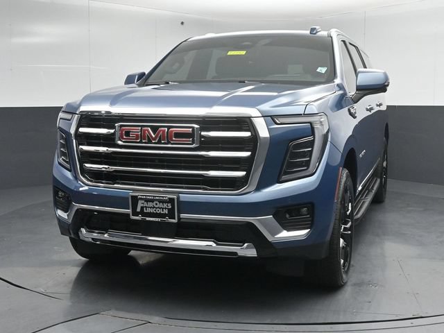 Used 2026 GMC Yukon XL Elevation w/ Elevation Premium Package AWD/4WD image 2