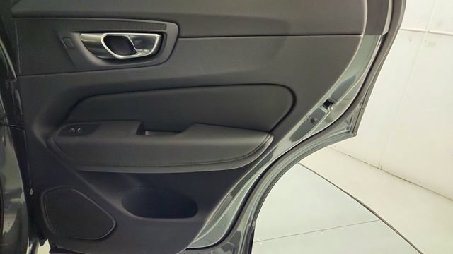 New 2026 Volvo XC60 B5 Plus w/ Protection Package AWD/4WD image 32