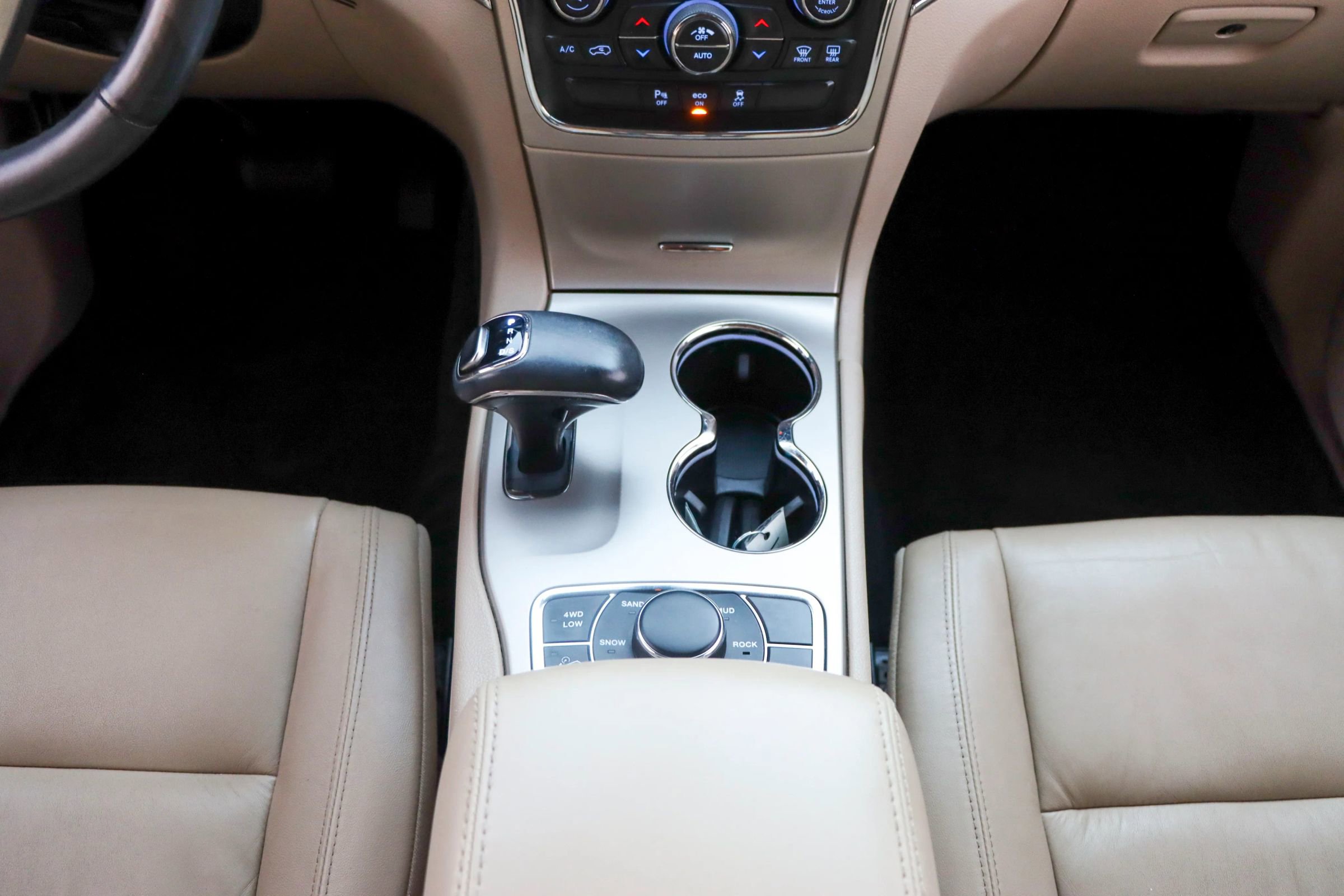 Used 2014 Jeep Grand Cherokee Limited image 26