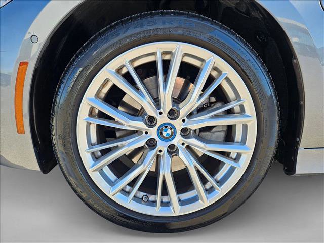 Certified 2023 BMW 330e w/ Premium Package image 23