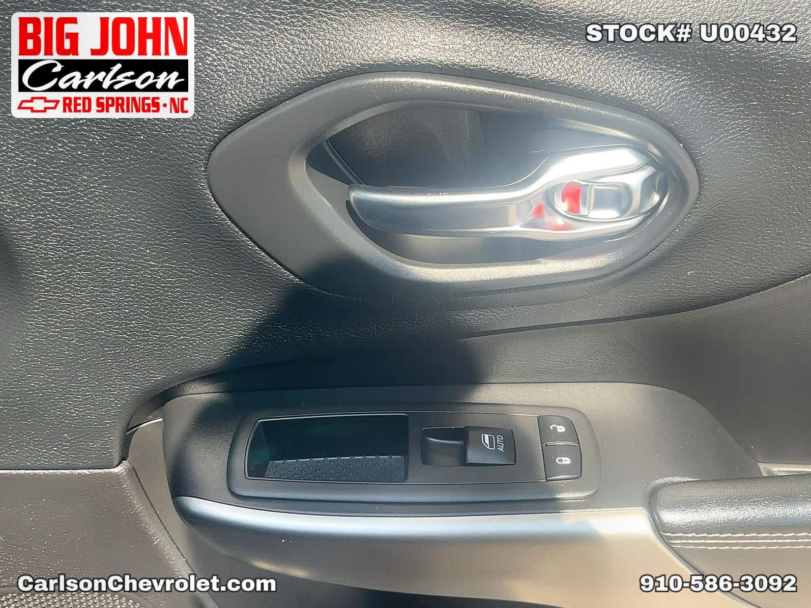 Used 2020 Jeep Cherokee High Altitude FWD image 36