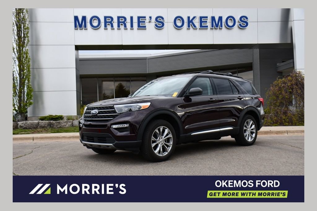 Certified 2023 Ford Explorer XLT w/ Equipment Group 202A AWD/4WD image 1