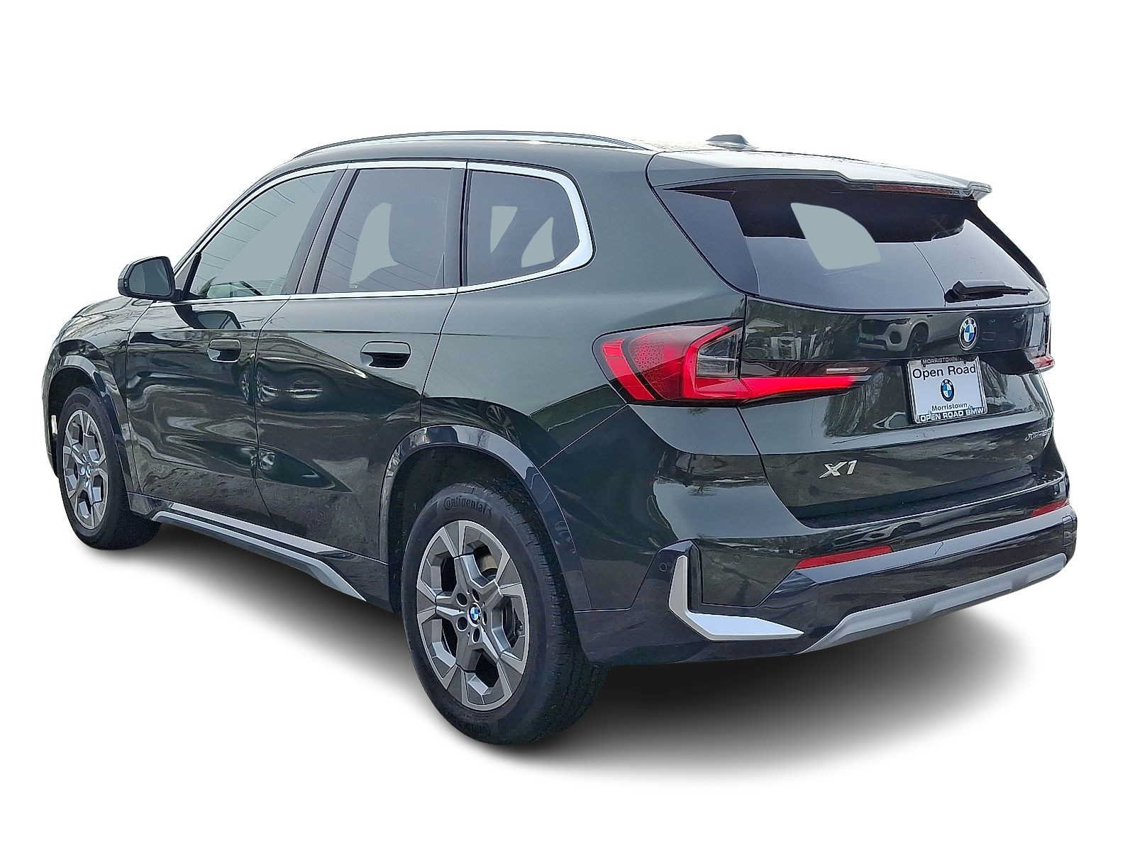 Used 2025 BMW X1 xDrive28i w/ Technology Package AWD/4WD image 4