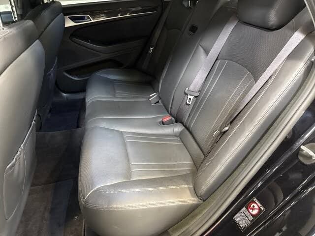 Used 2020 Genesis G80 3.8 RWD image 35