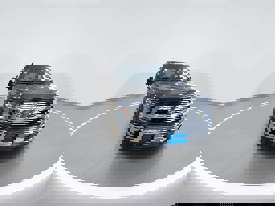 Used 2019 Ford F150 XLT w/ Equipment Group 301A Mid image 3