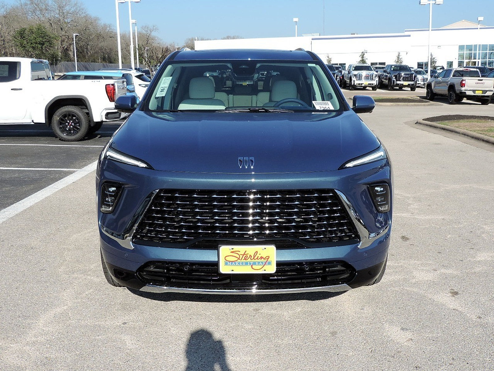 New 2026 Buick Enclave Avenir w/ Super Cruise Package image 2