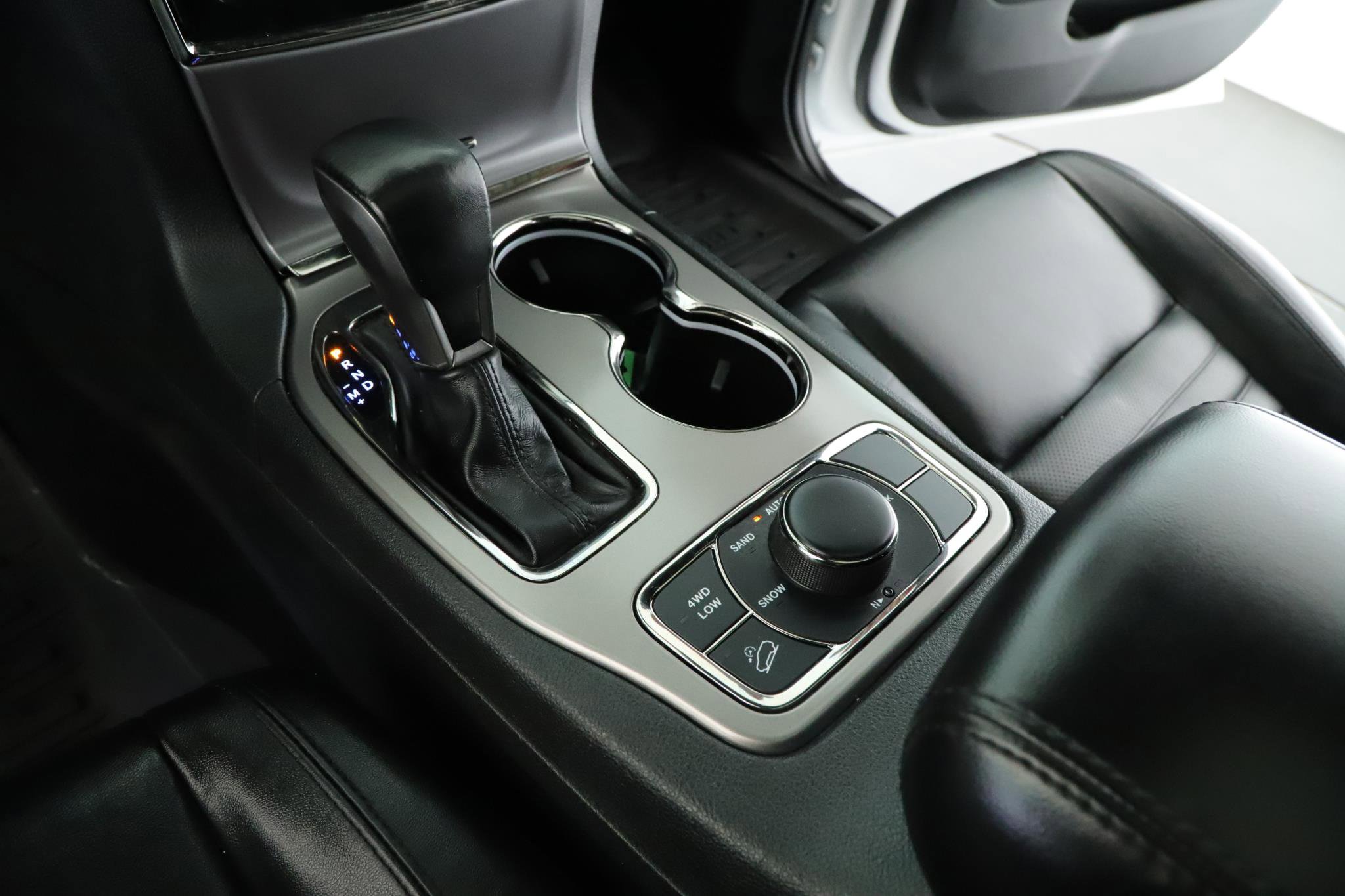 Certified 2021 Jeep Grand Cherokee Limited X image 17