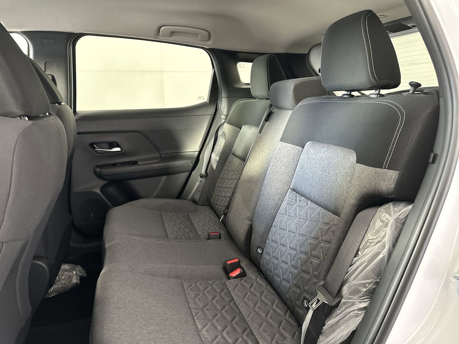 New 2026 Nissan Kicks SV FWD image 23