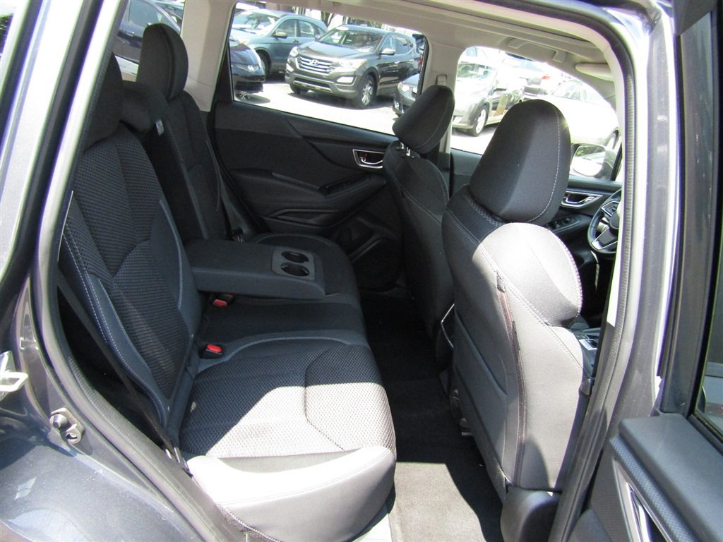 Used 2021 Subaru Forester Premium AWD/4WD image 21