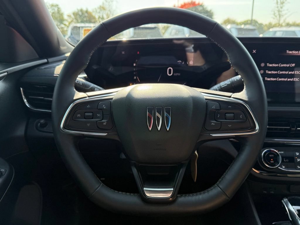 Used 2025 Buick Envista Sport Touring w/ Experience Buick Package FWD image 13