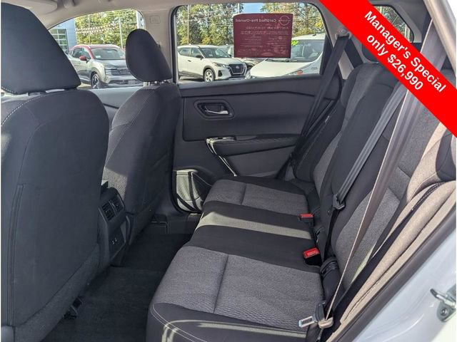 Certified 2025 Nissan Rogue SV image 12