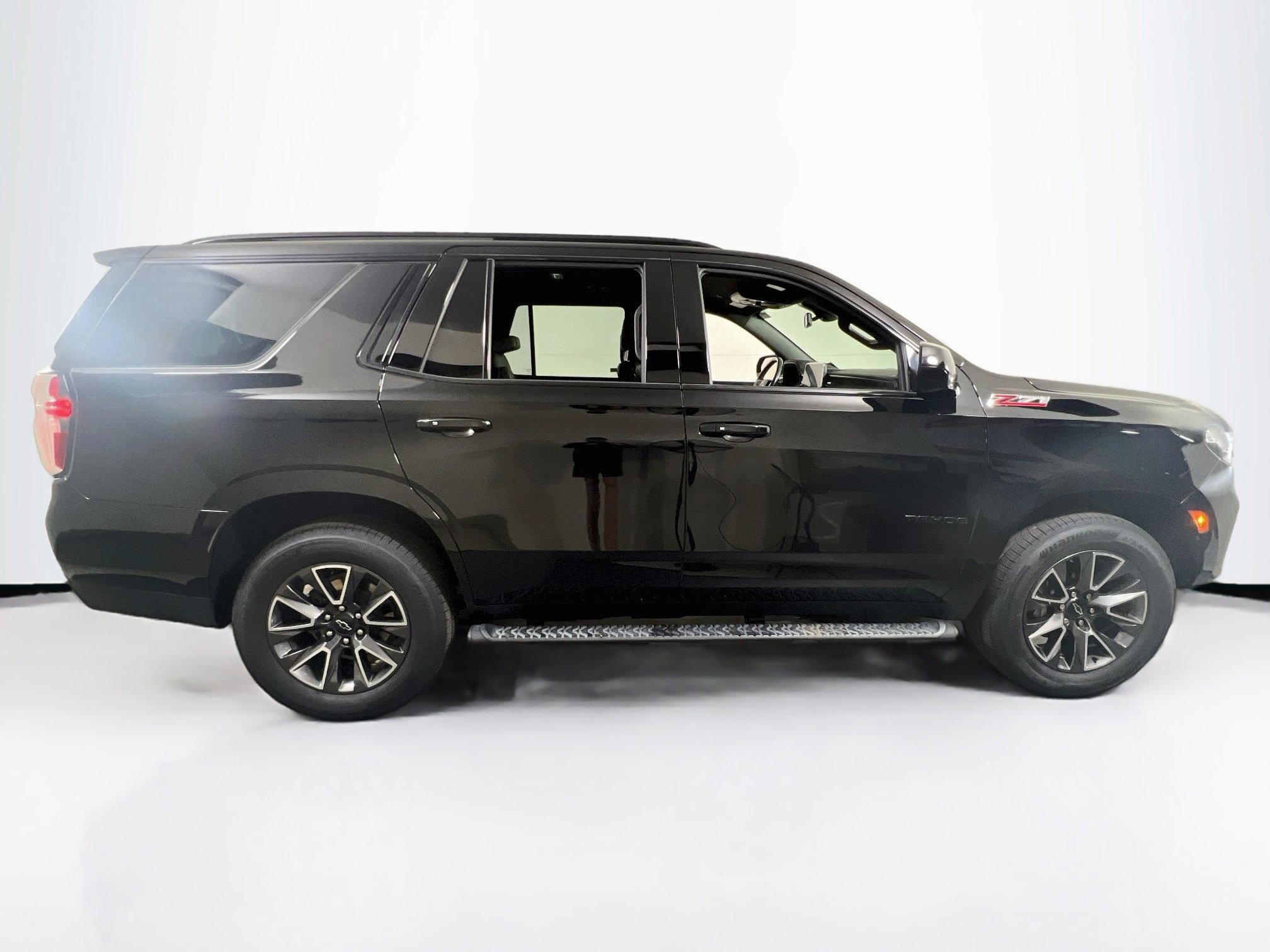 Used 2021 Chevrolet Tahoe Z71 AWD/4WD image 4