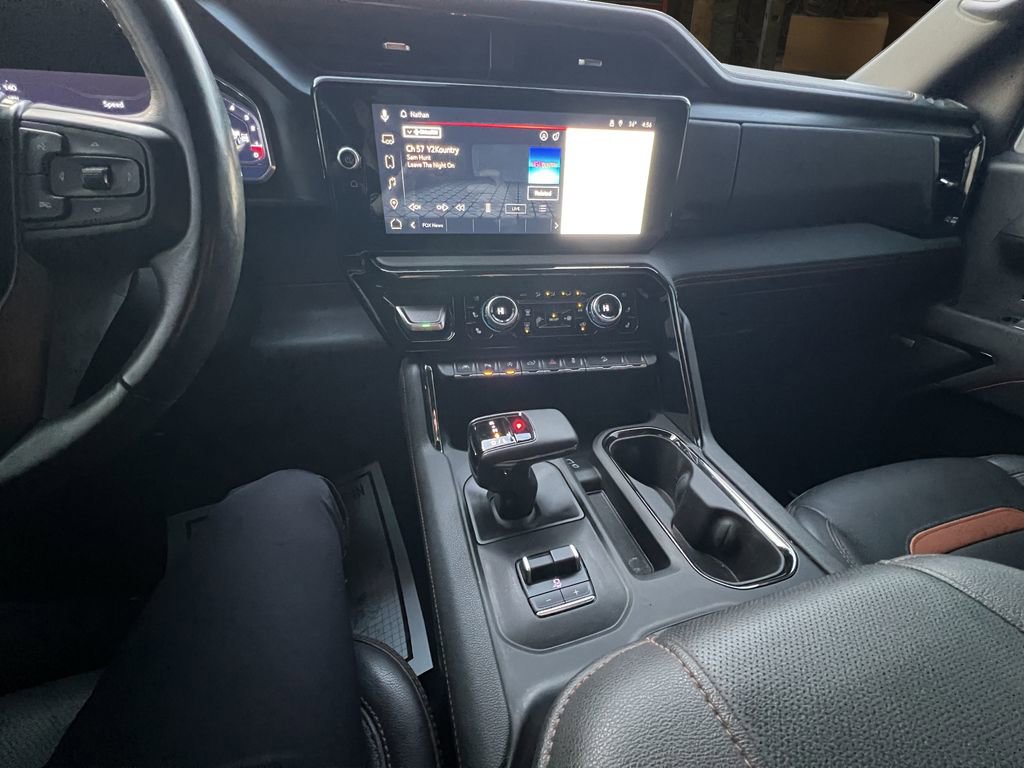 Used 2023 GMC Sierra 1500 AT4 w/ AT4 Premium Package image 23