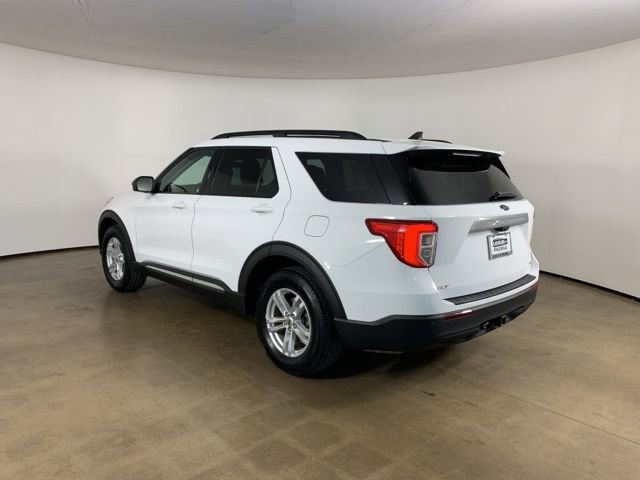 Used 2021 Ford Explorer XLT w/ Equipment Group 202A image 16