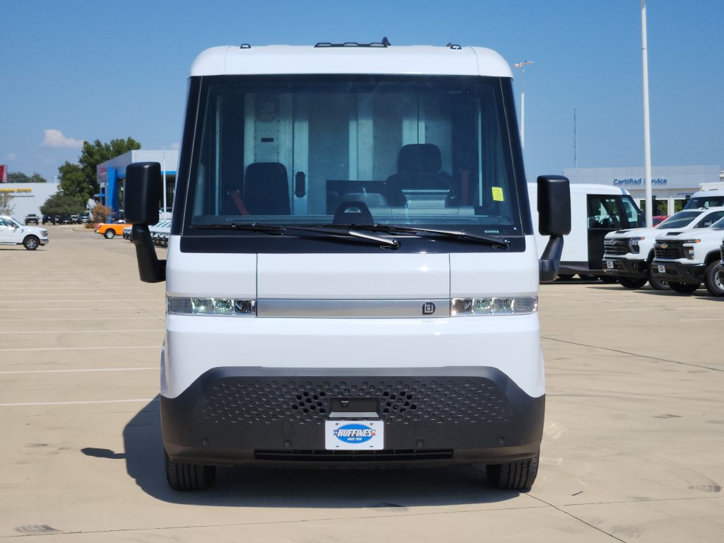 Used 2024 Chevrolet Brightdrop 600 w/ Battery Pack, Max Range AWD/4WD image 2