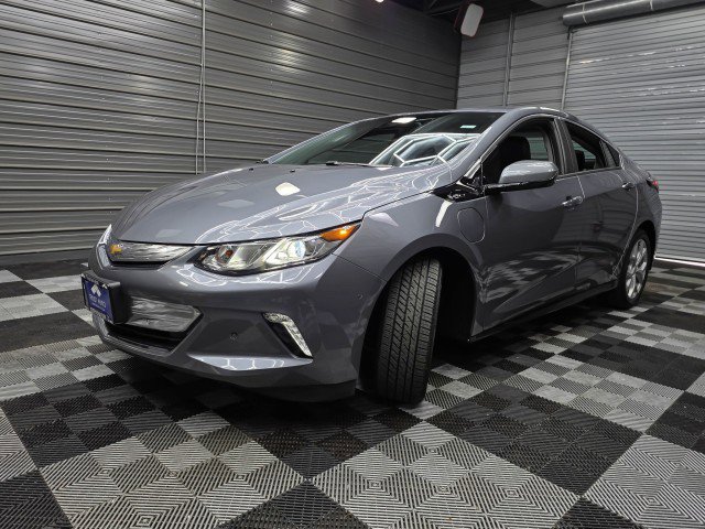 Used 2018 Chevrolet Volt Premier w/ Driver Confidence Package FWD image 38
