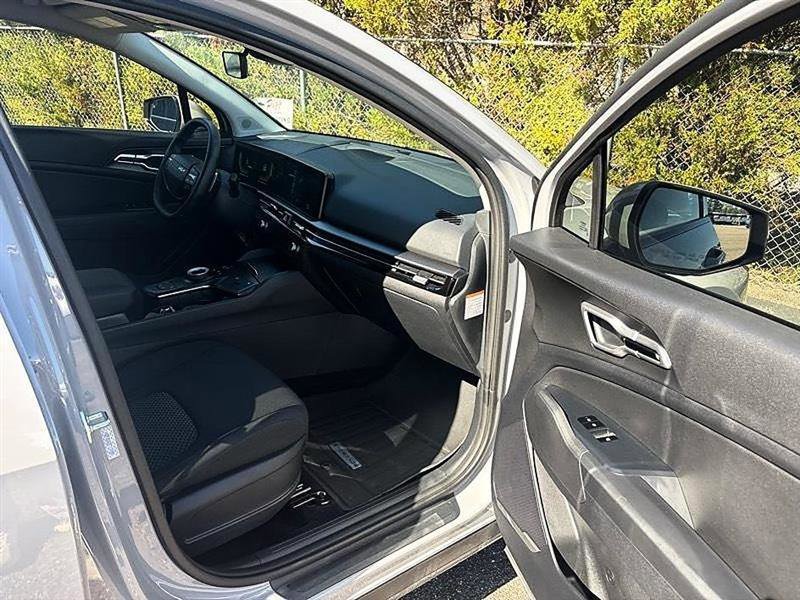 Used 2026 Kia Sportage S AWD/4WD image 35