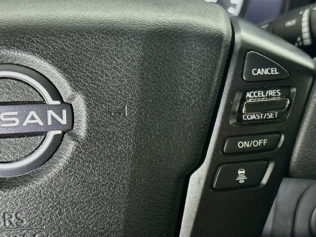 Used 2025 Nissan Frontier SV RWD image 12