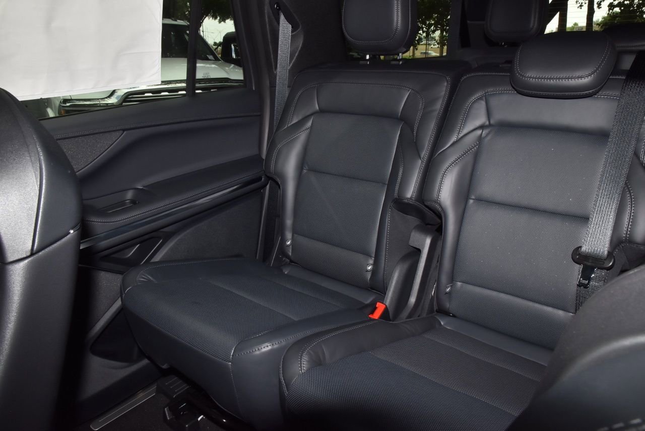 New 2026 Lincoln Navigator L Reserve w/ Jet Appearance Package AWD/4WD image 20