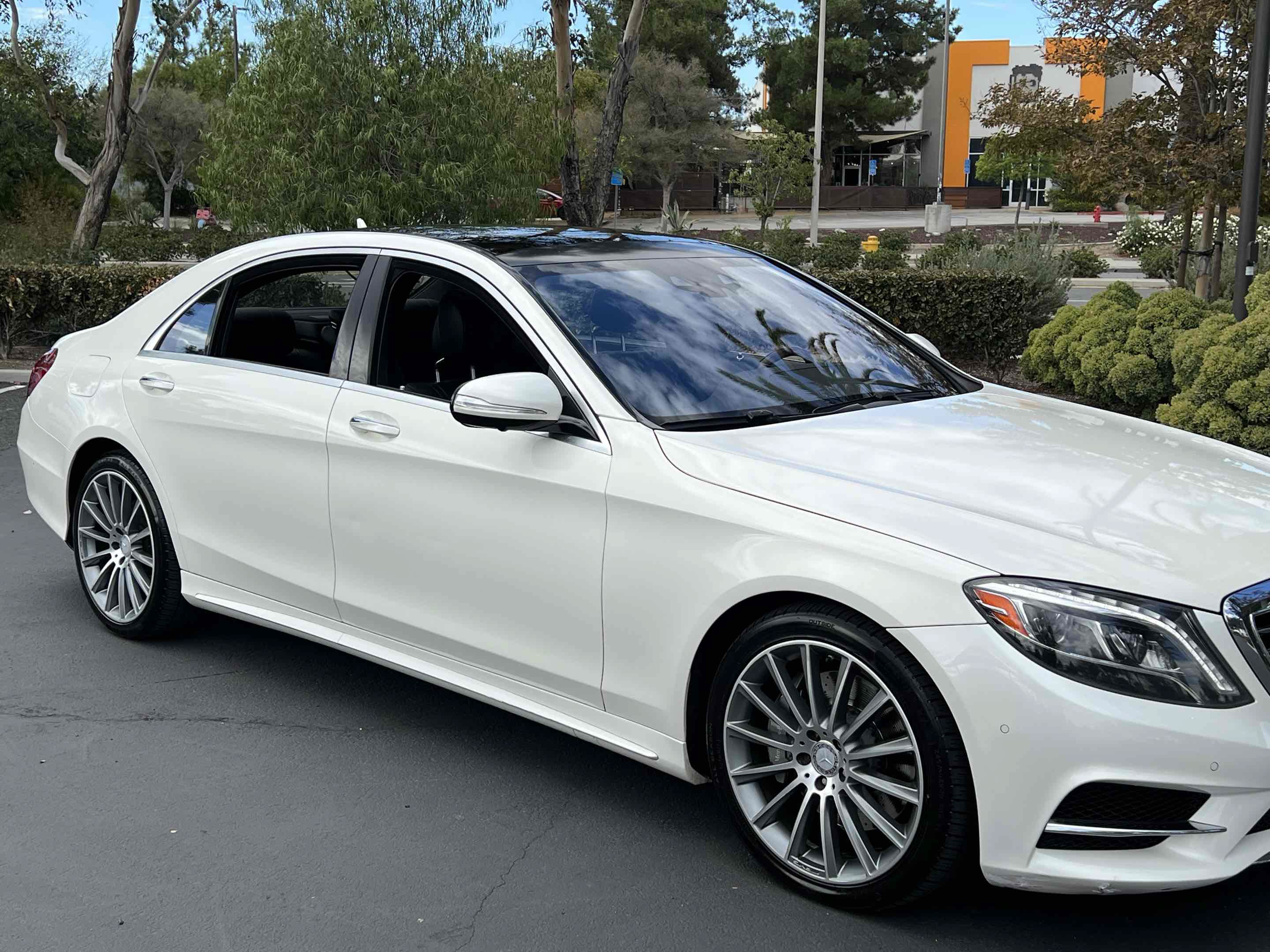 Used 2015 Mercedes-Benz S 550 Sedan image 41