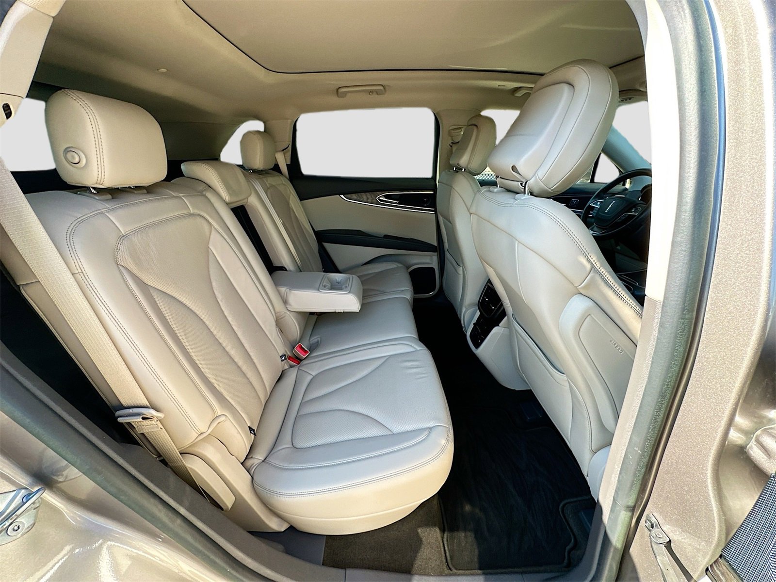 Used 2020 Lincoln Nautilus Reserve image 29