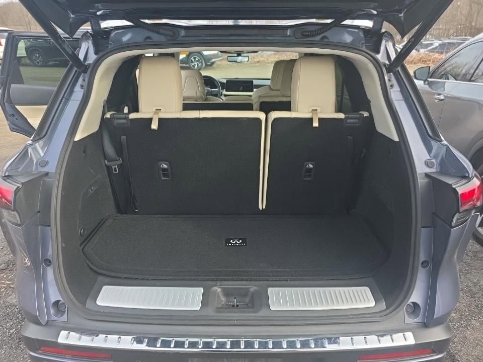 Used 2022 INFINITI QX60 Sensory w/ Vision Package AWD/4WD image 12