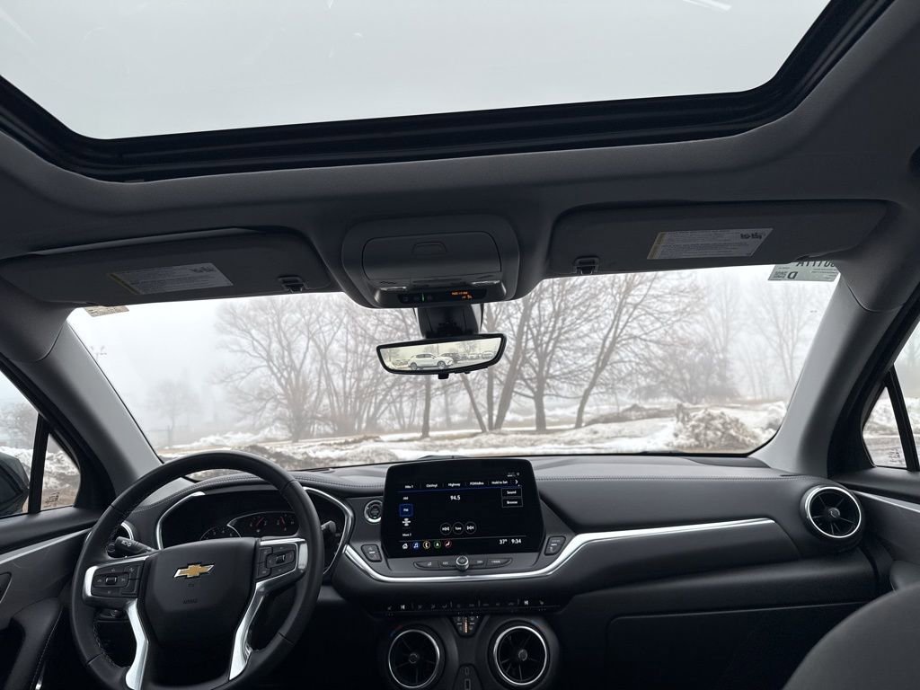 Used 2024 Chevrolet Blazer LT w/ Sound & Technology Package image 41