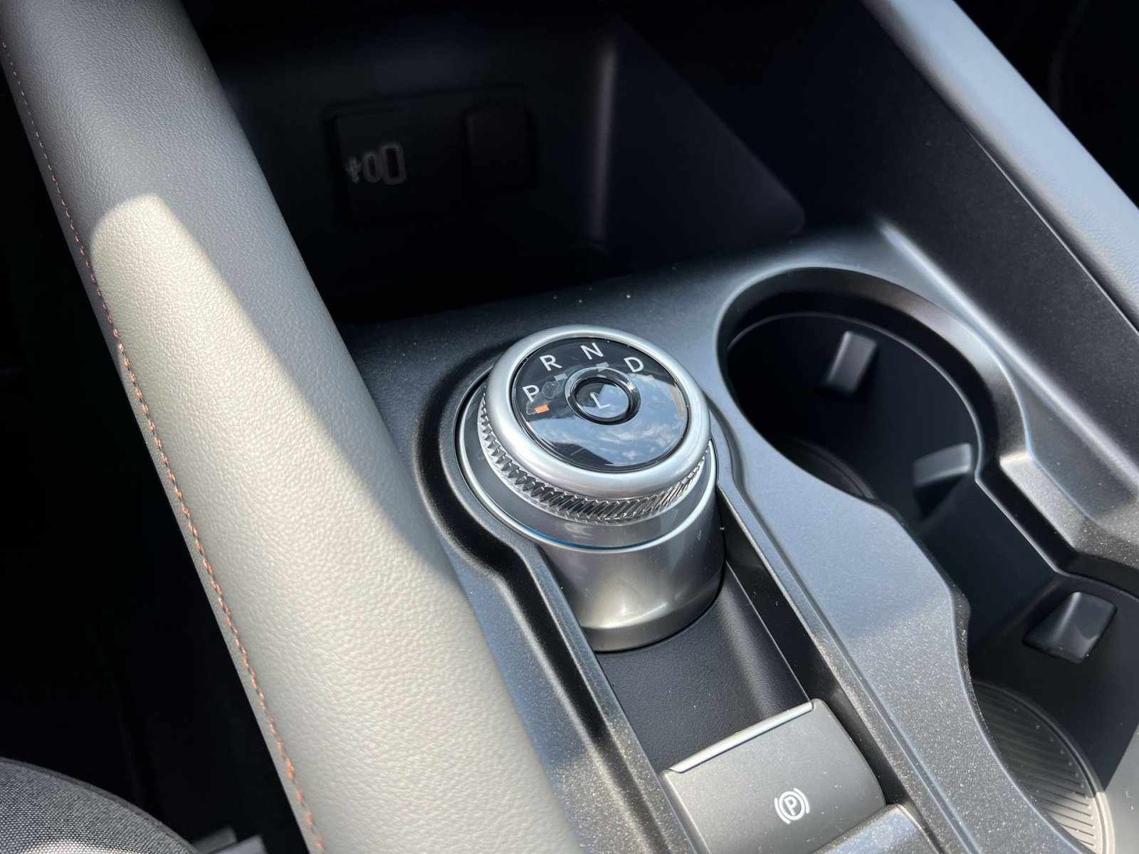 New 2026 Ford Explorer Active AWD/4WD image 22