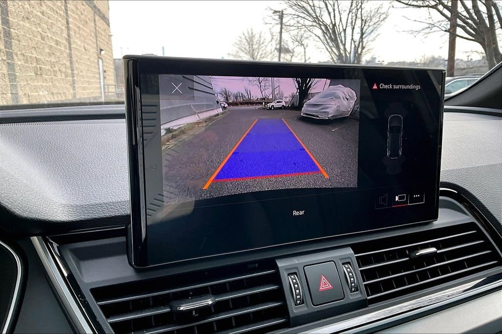 Certified 2025 Audi Q5 2.0T Premium w/ Convenience Plus Package image 14