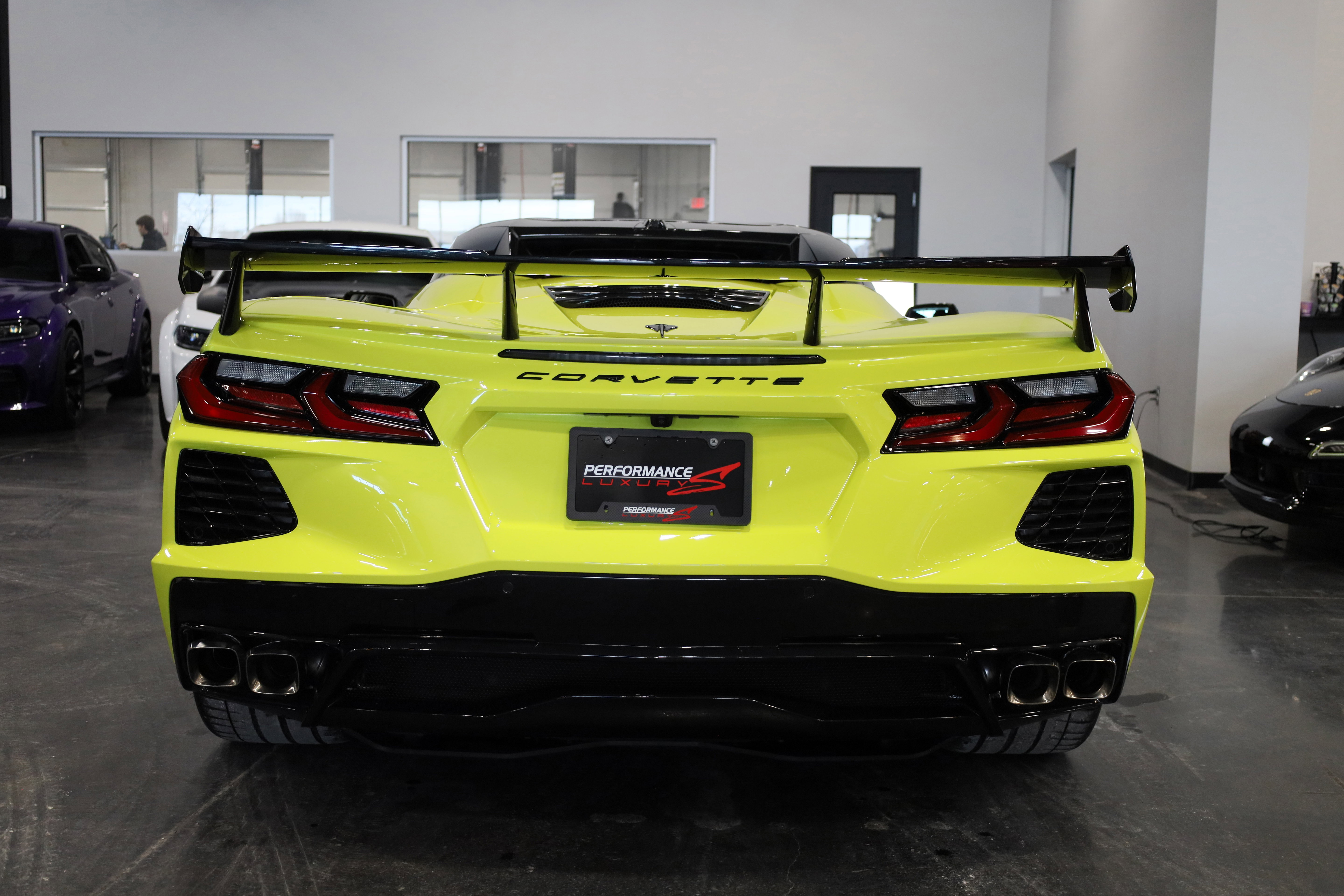 Used 2022 Chevrolet Corvette Stingray Premium Conv w/ Z51 Performance Package image 7