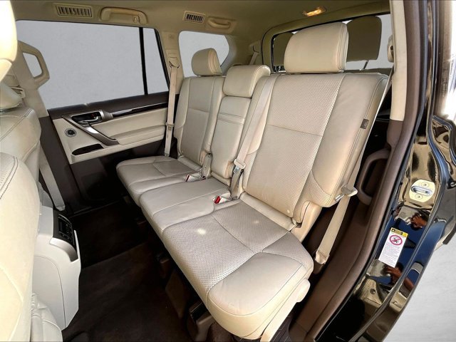 Used 2014 Lexus GX 460 Luxury AWD/4WD image 28