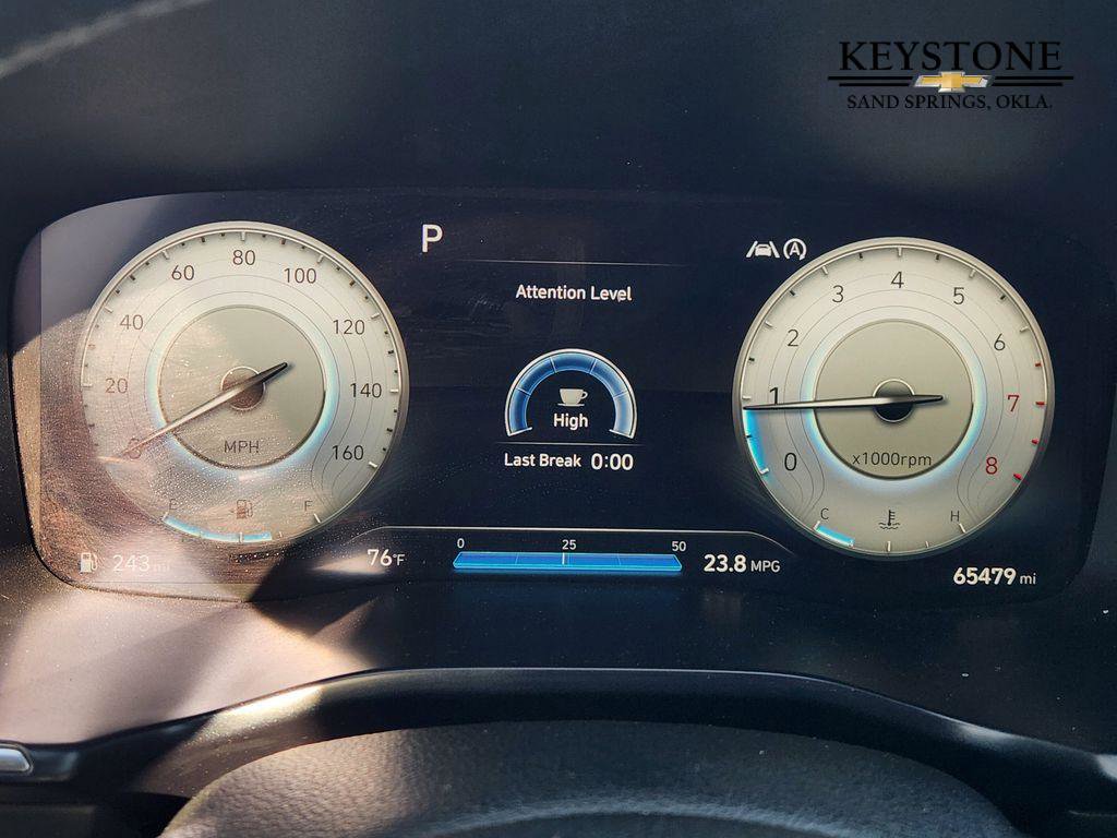 Used 2023 Hyundai Santa Fe SEL w/ Premium Package image 17