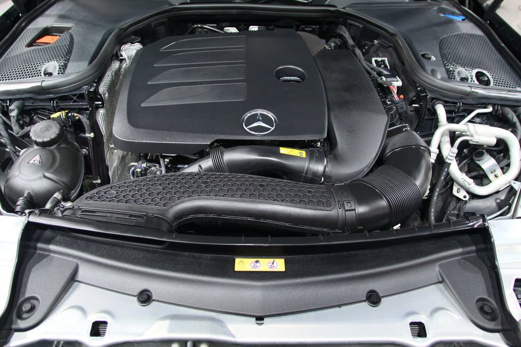 Certified 2023 Mercedes-Benz E 350 4MATIC Sedan image 32