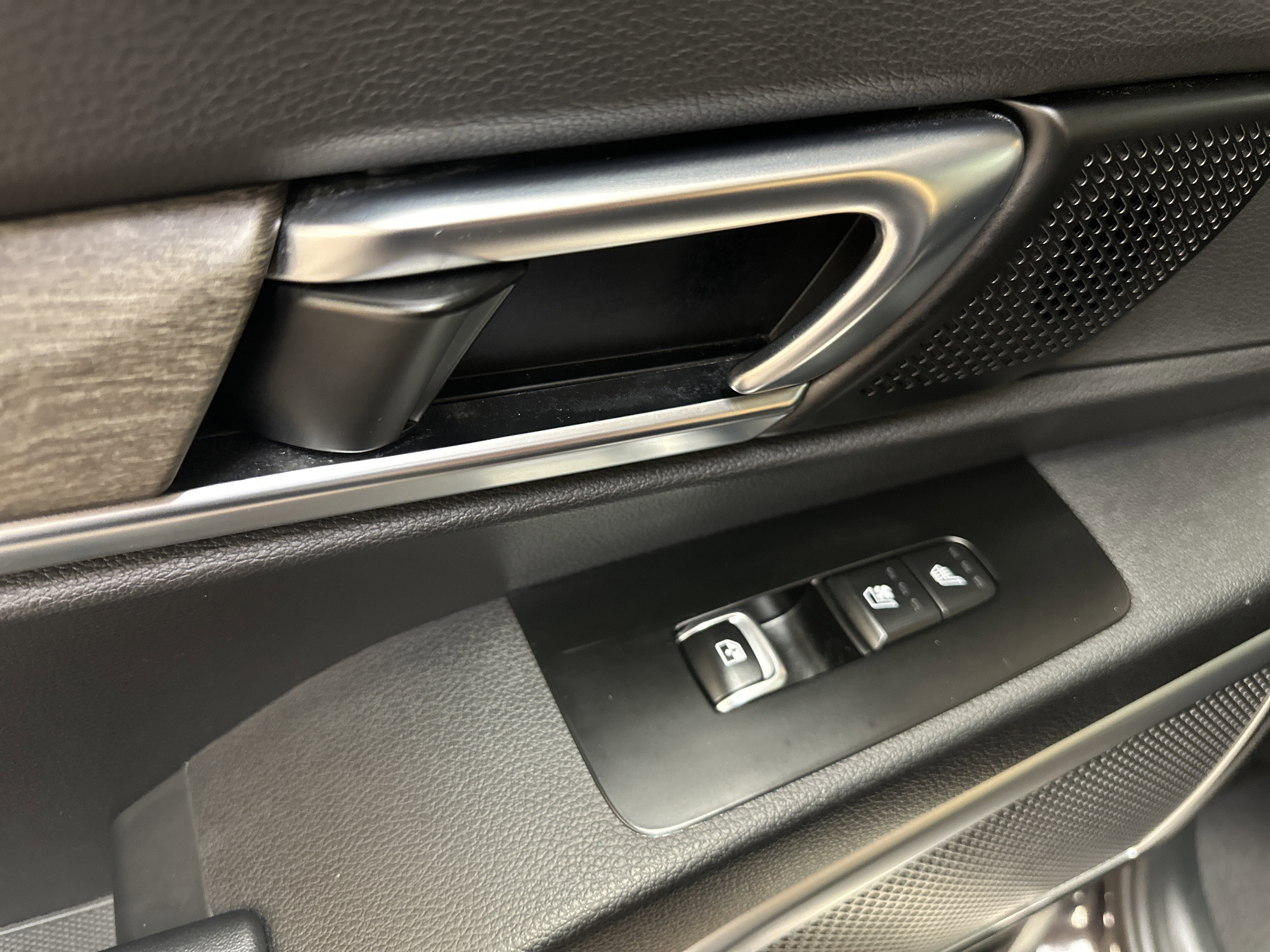 Used 2020 Kia Telluride SX w/ SX Prestige Package image 28