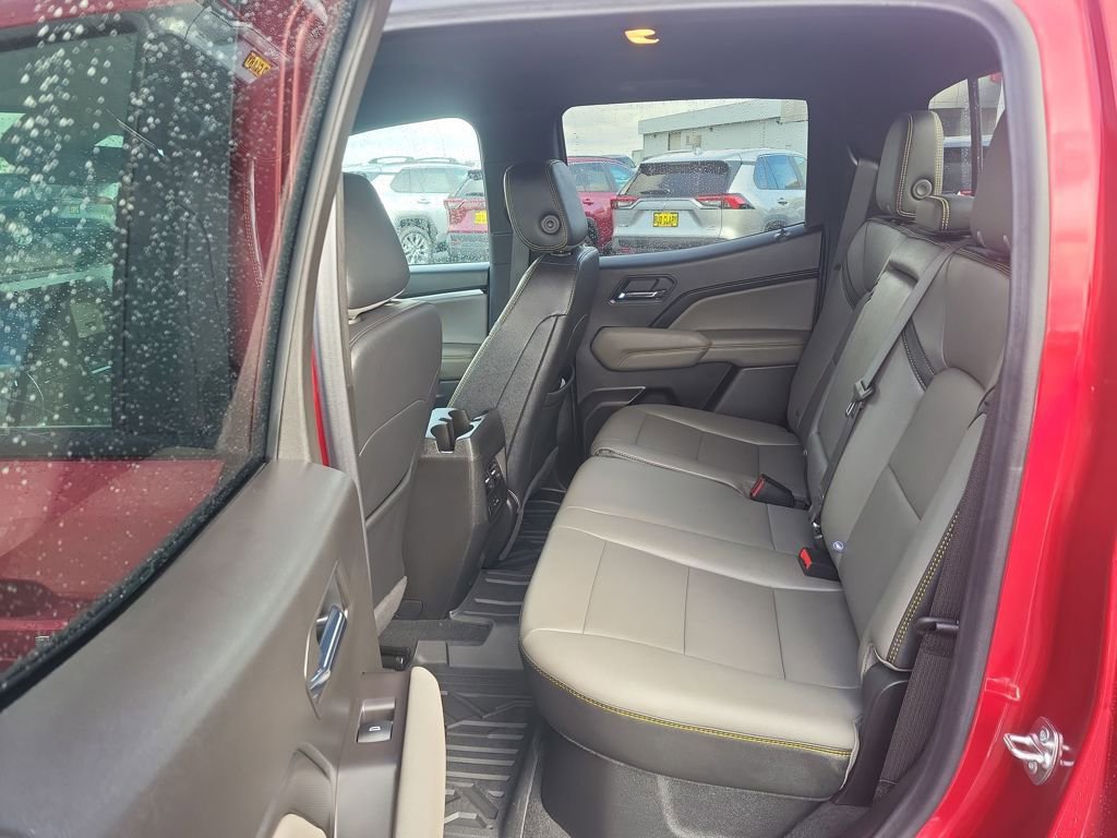 Used 2025 Chevrolet Colorado ZR2 image 17