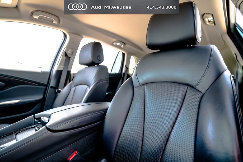 Used 2020 Buick Envision Essence FWD image 5
