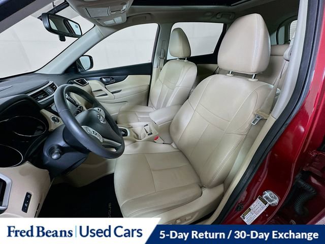 Used 2016 Nissan Rogue SL w/ SL Premium Package image 23
