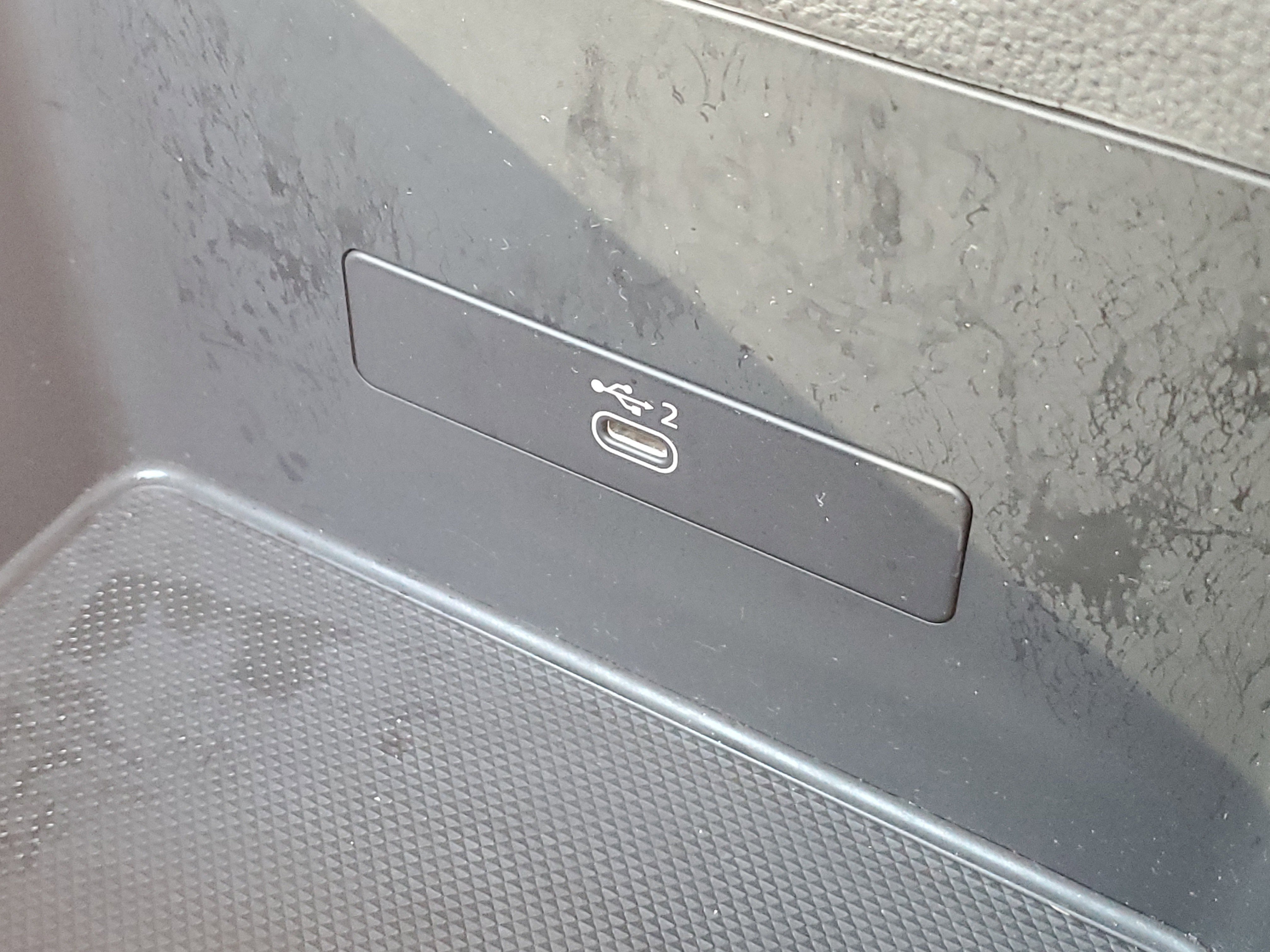 Used 2024 Audi SQ5 Prestige image 9