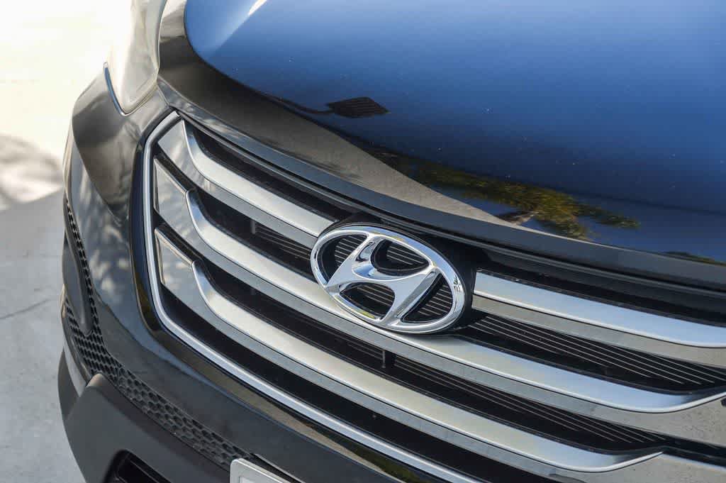 Used 2015 Hyundai Santa Fe Sport FWD image 7