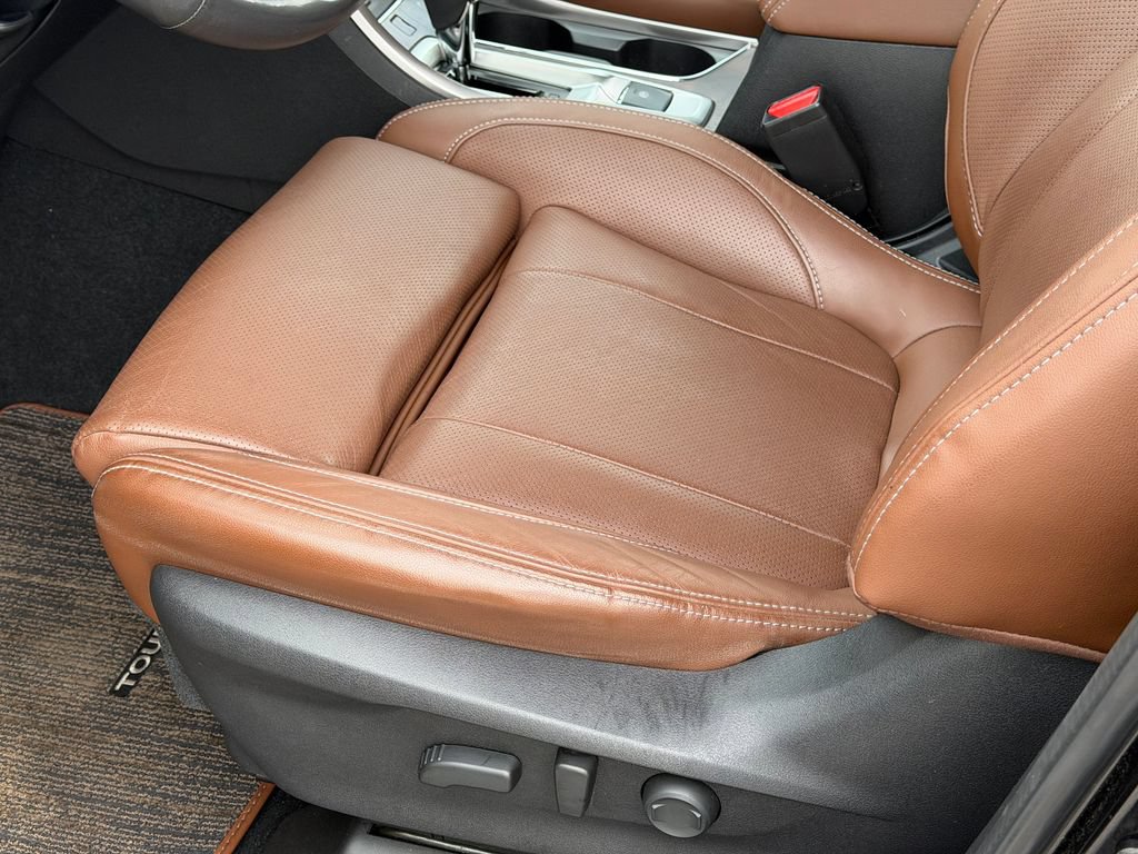 Used 2019 Subaru Ascent Touring AWD/4WD image 26