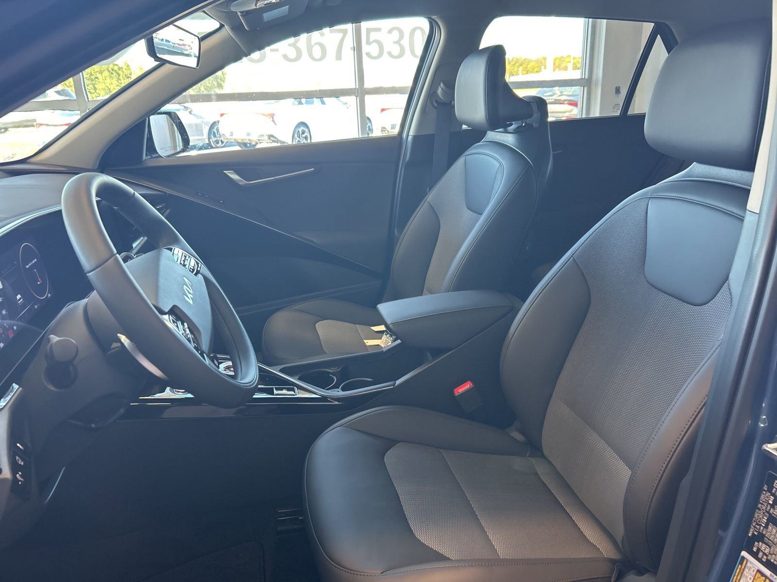 New 2025 Kia Niro Wind w/ Wind Preserve Package image 14