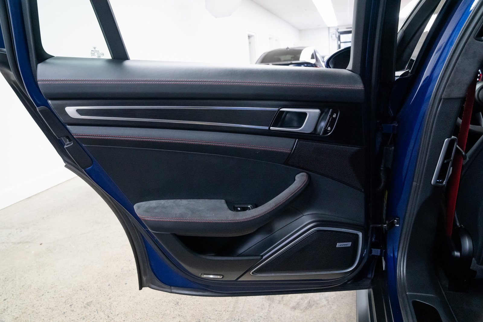 Used 2021 Porsche Panamera GTS image 20