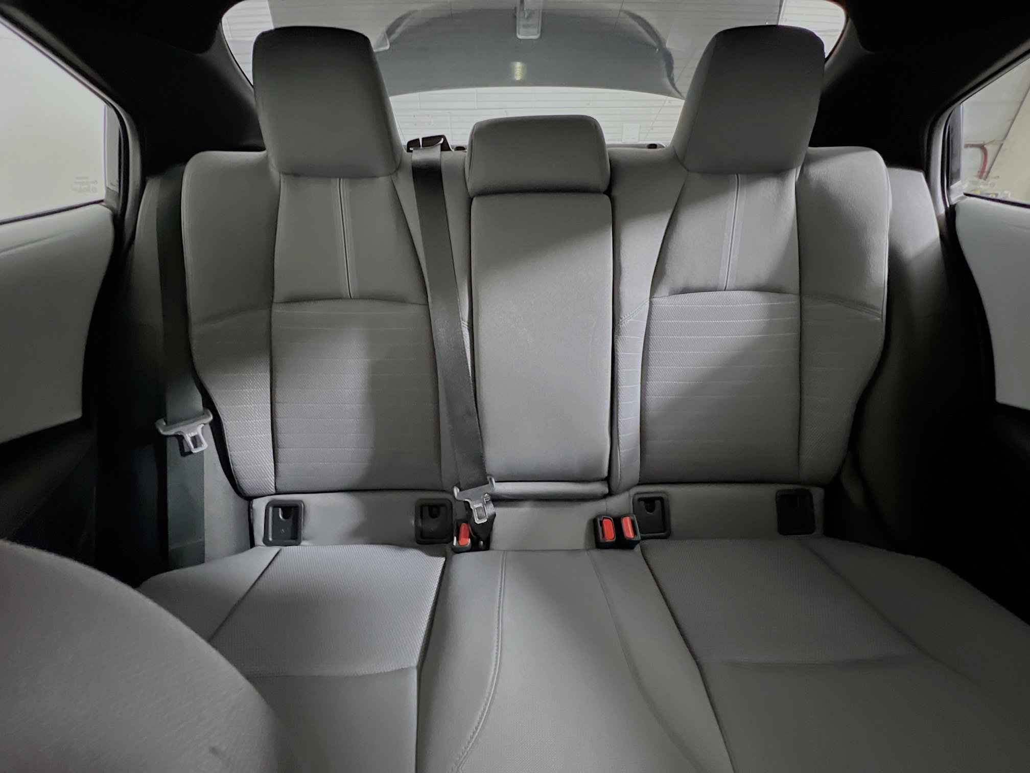 Used 2025 Toyota Corolla SE image 33