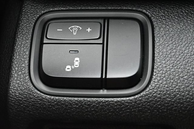 Used 2018 Kia Optima S FWD image 22