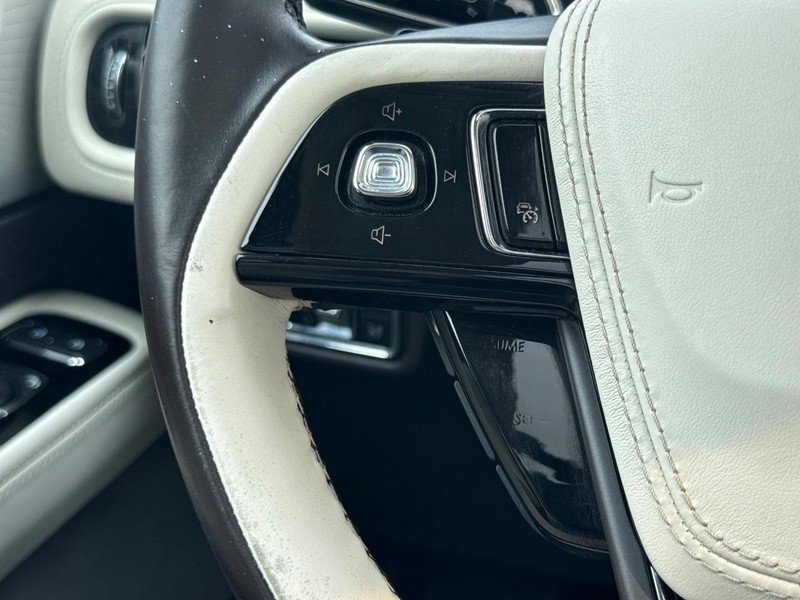 Certified 2020 Lincoln Aviator Black Label AWD/4WD image 21