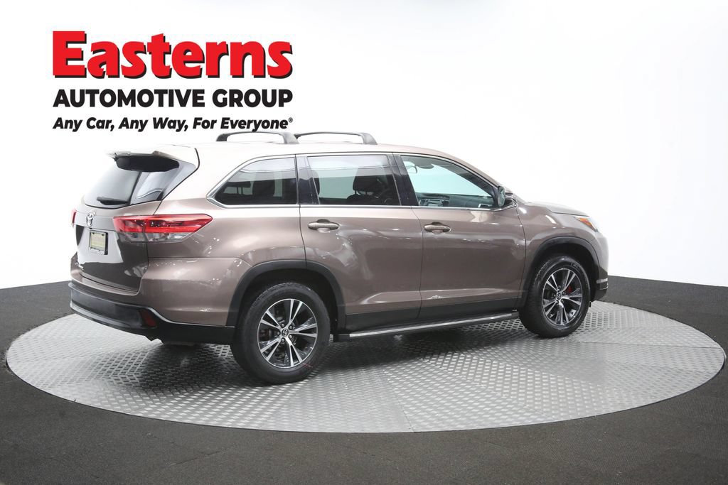 Used 2019 Toyota Highlander LE FWD image 41