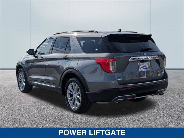 Certified 2023 Ford Explorer XLT w/ Equipment Group 202A image 3
