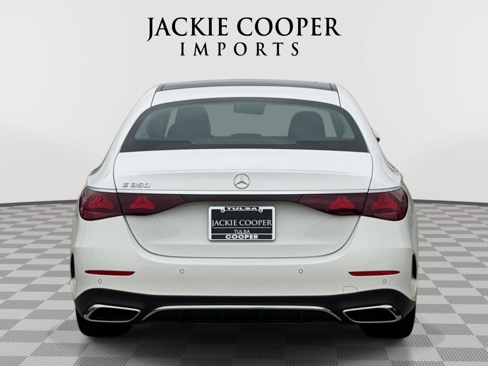 Used 2025 Mercedes-Benz E 350 Sedan w/ Winter Package image 6